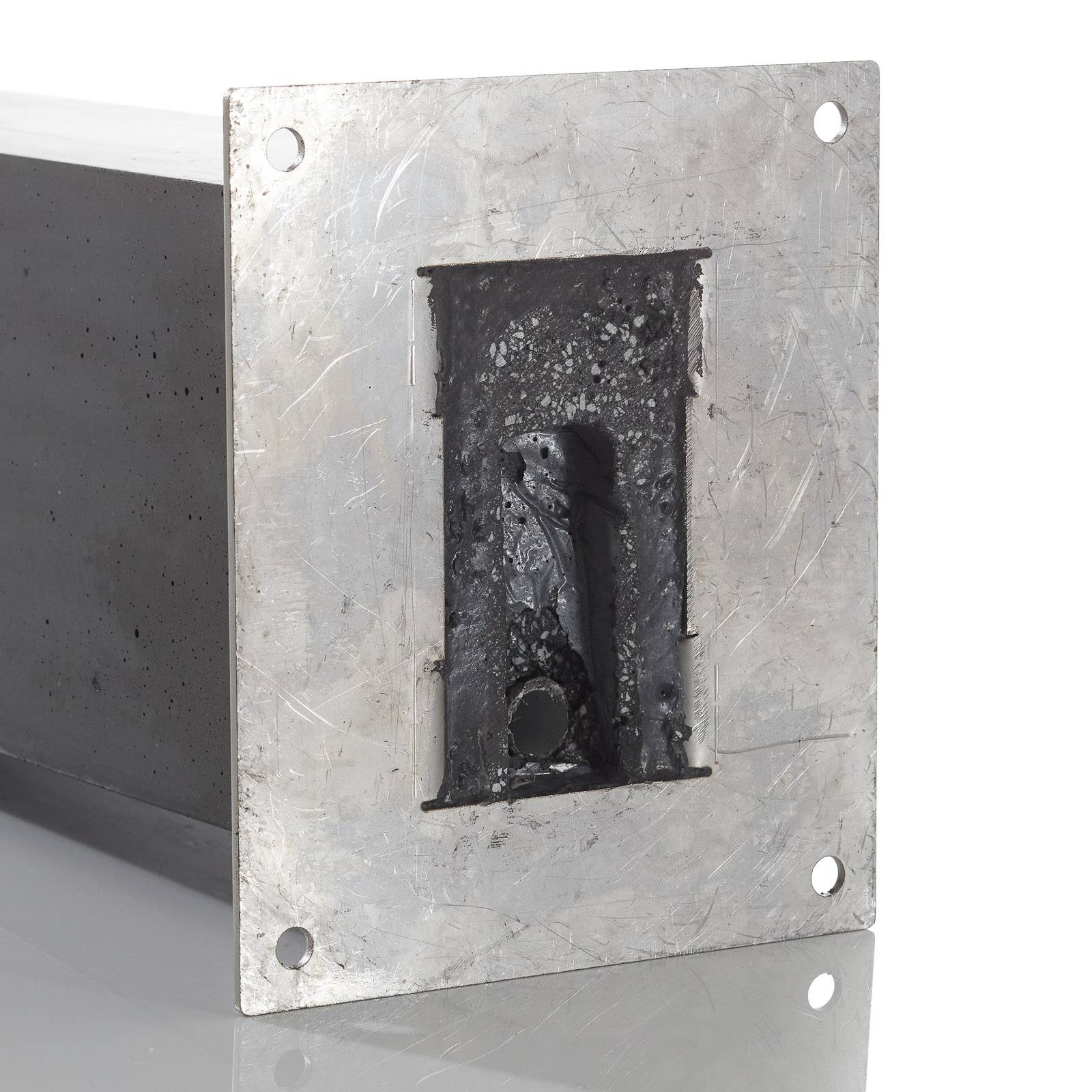 9010 Osvětlení příjezdové cesty