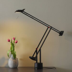 Artemide A009010 Stolní lampy kancelářské