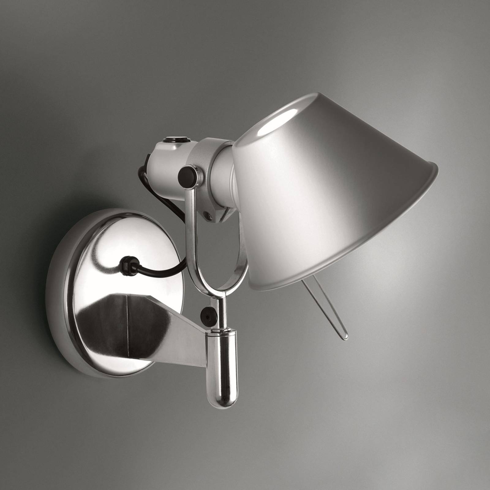 Artemide A0447W50 Nástěnná svítidla