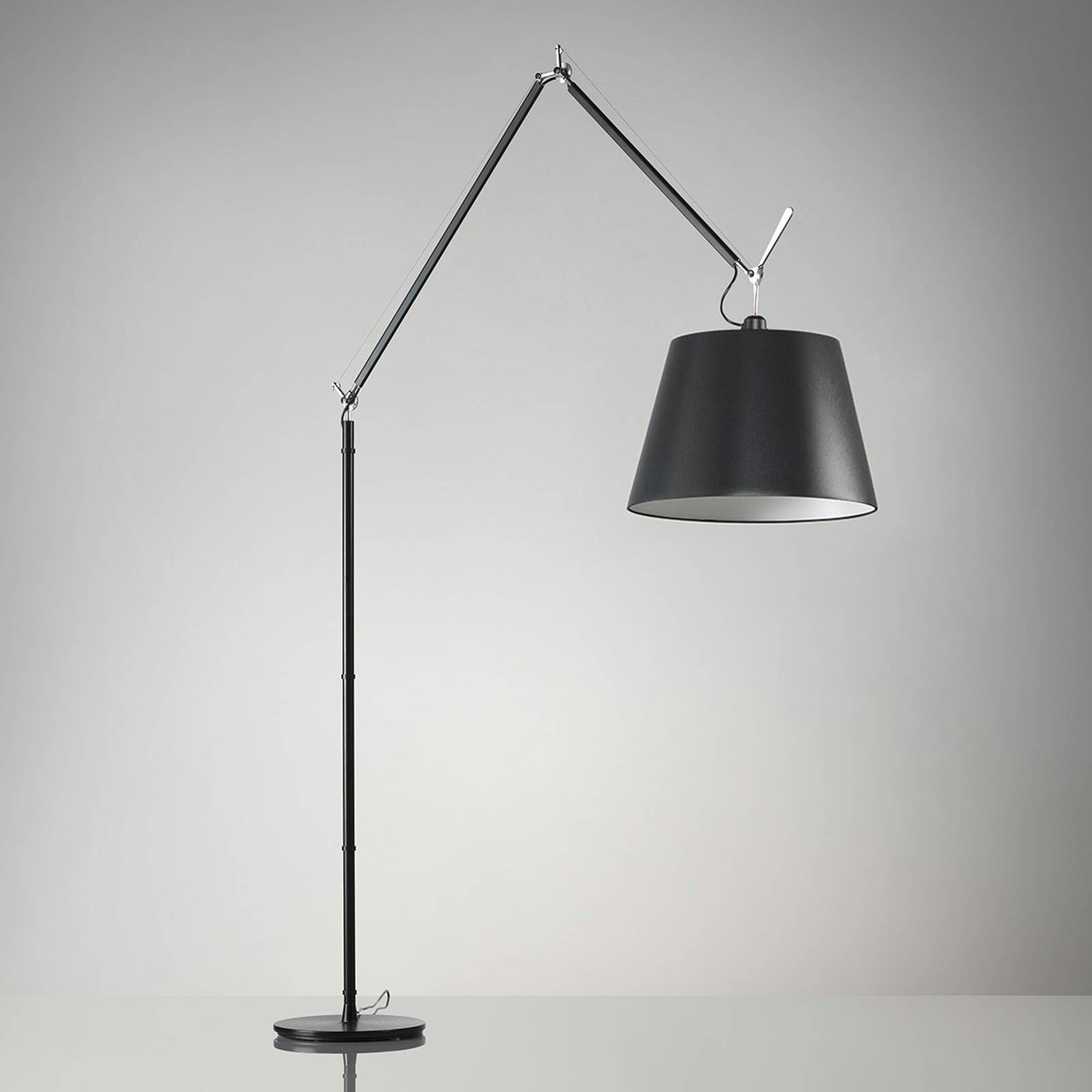 Artemide Stojací lampy