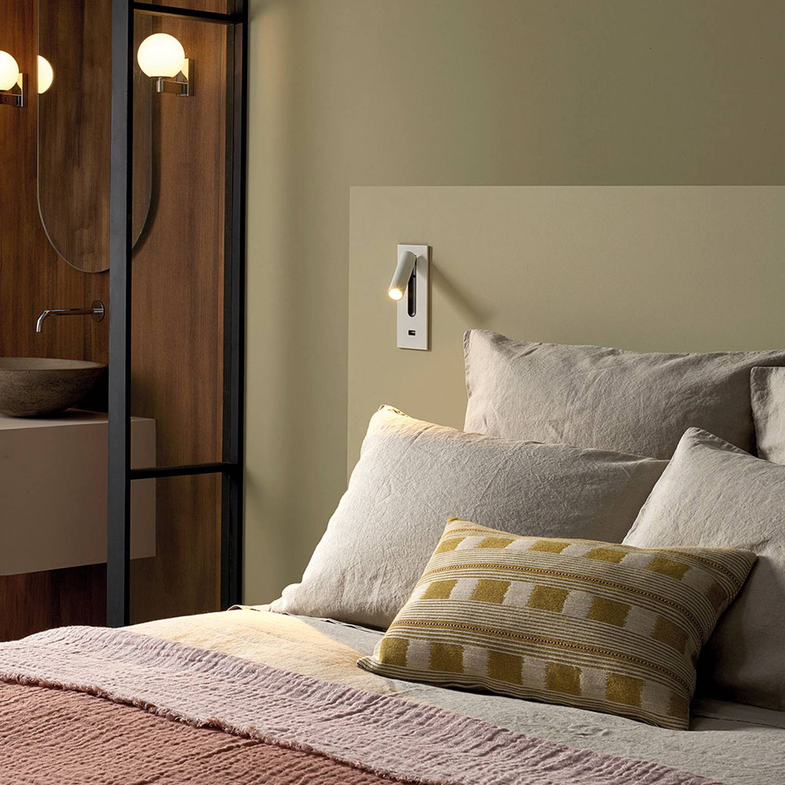 Astro Nástěnná svítidla