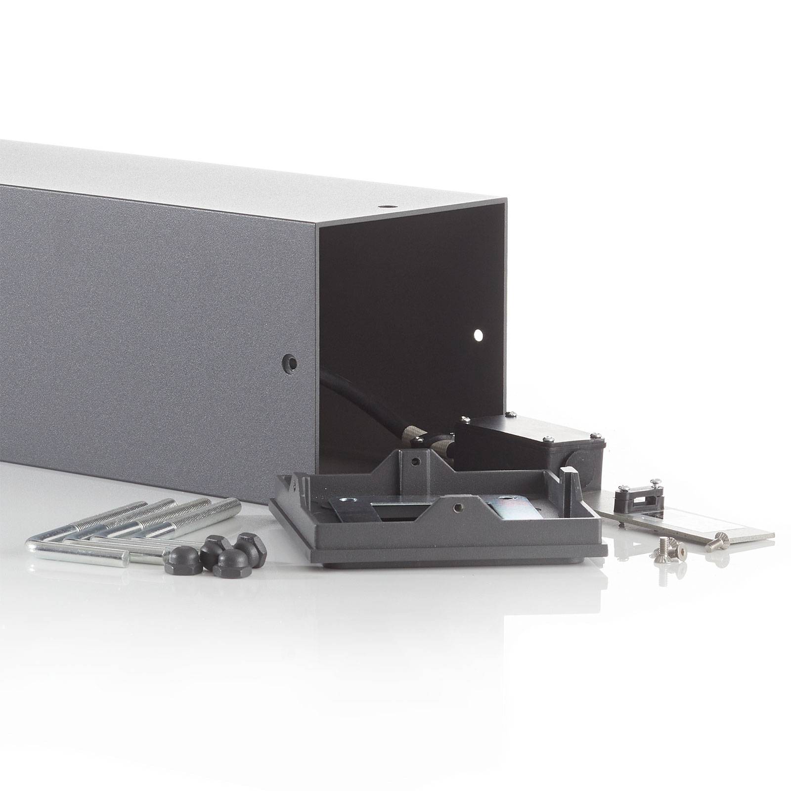 CMD 9017 Osvětlení příjezdové cesty