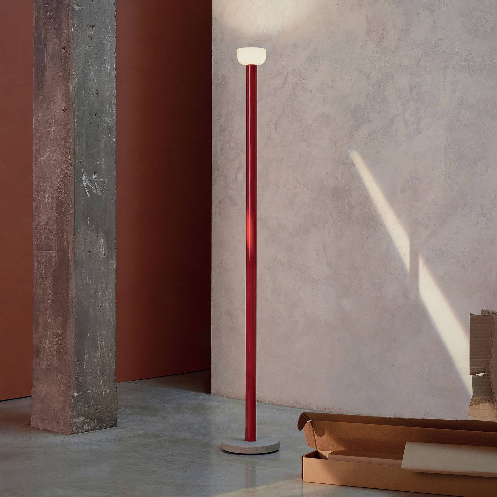 FLOS F1070075 Stojací lampy
