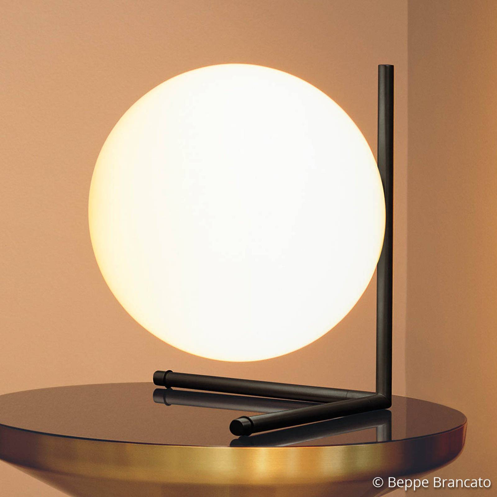 FLOS F3172030 Stolní lampy