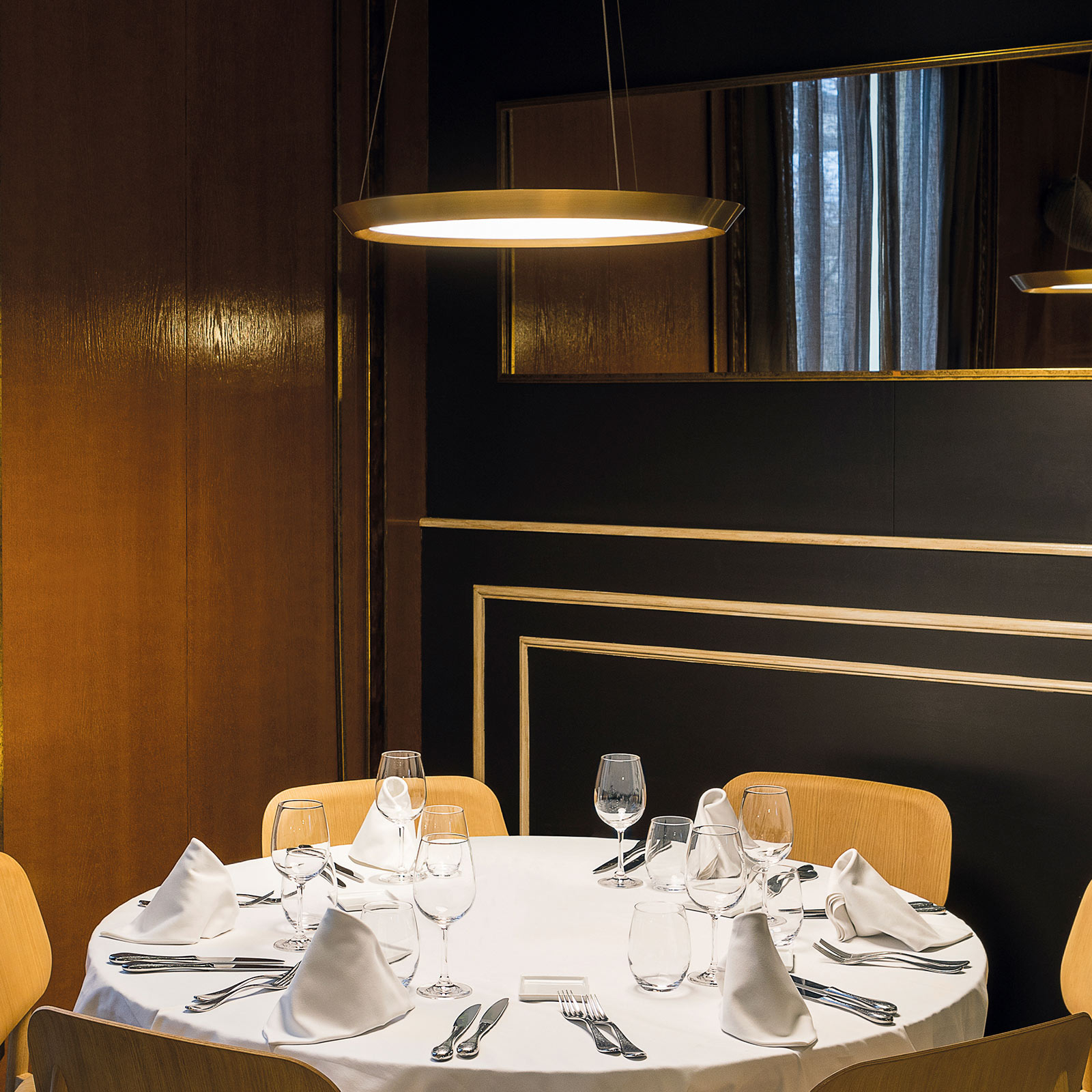 GROK Závěsná světla