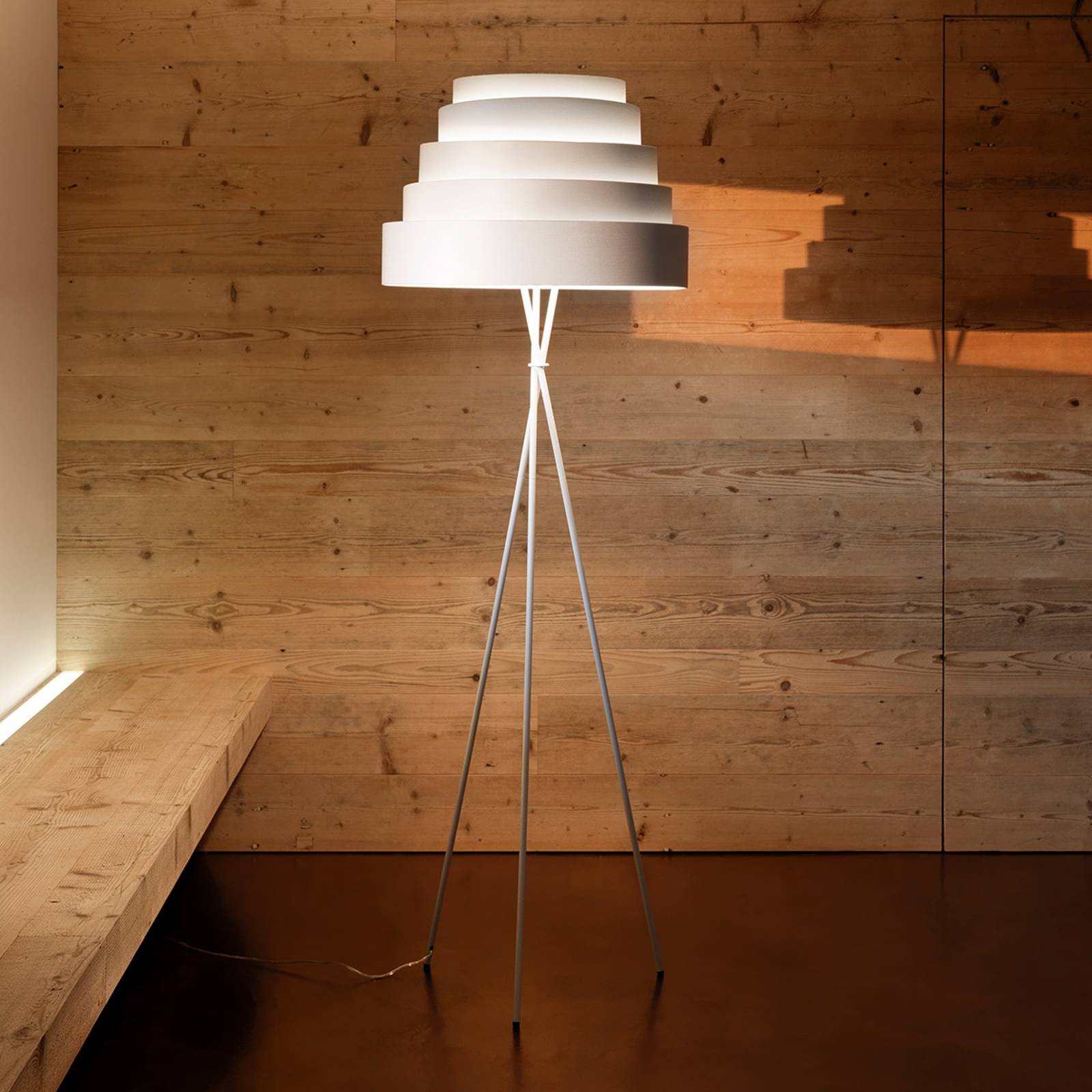 Karboxx 10TRWH01 Stojací lampy