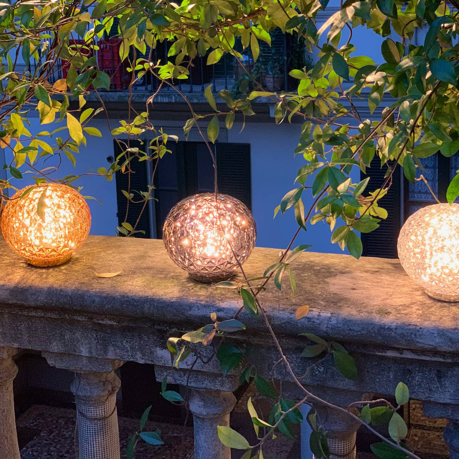 Kartell Stolní lampy