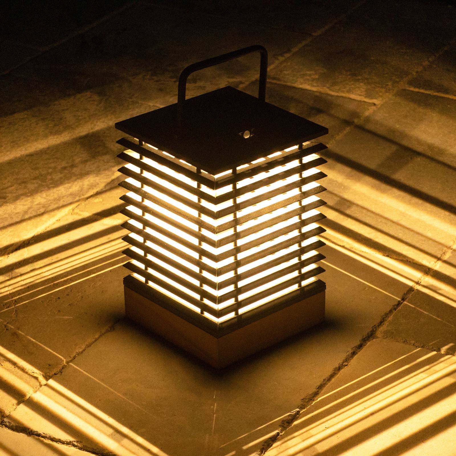 LES JARDINS Solární lampy s pohybovým čidlem