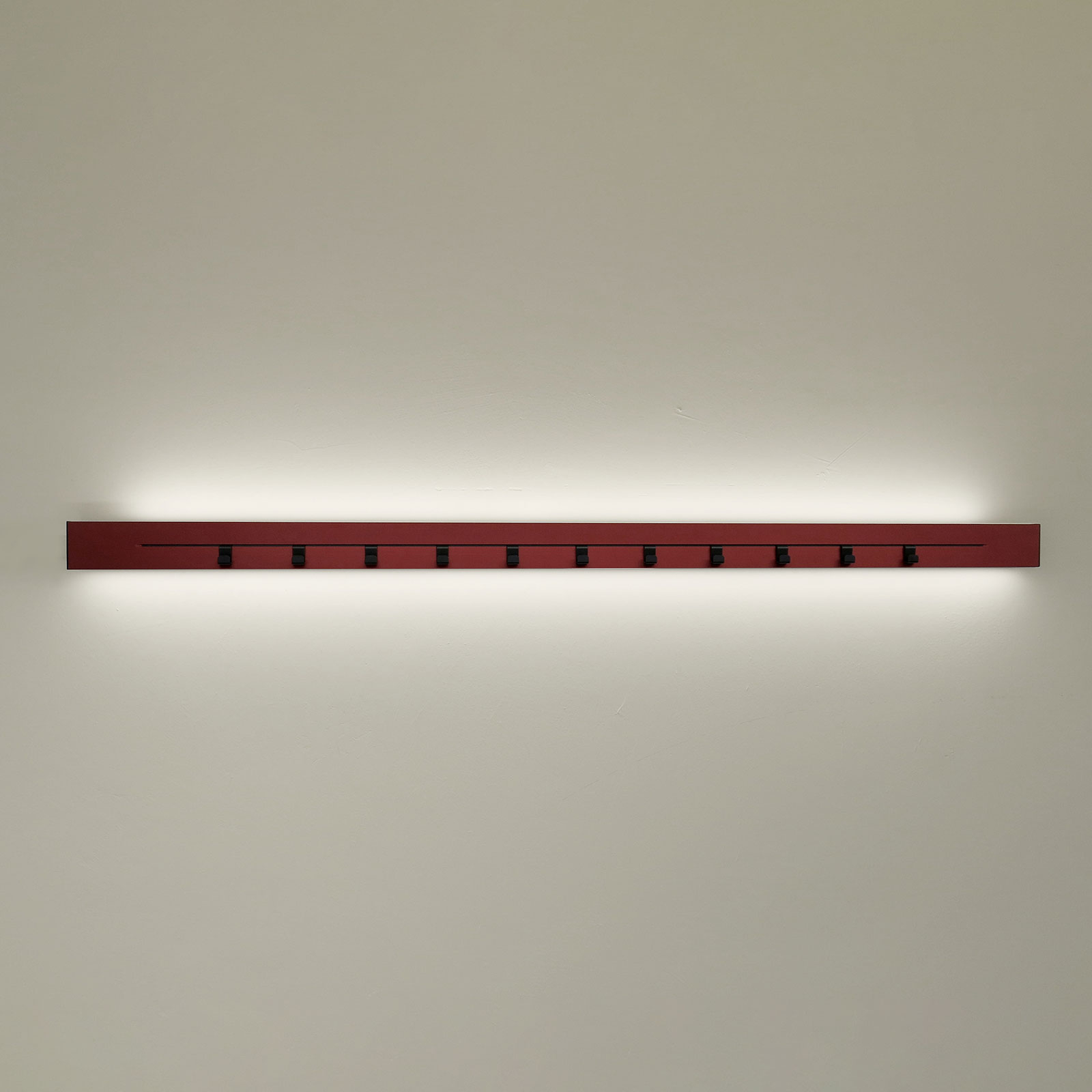 Lenneper P04H08W-Ablage+USB Nástěnná svítidla