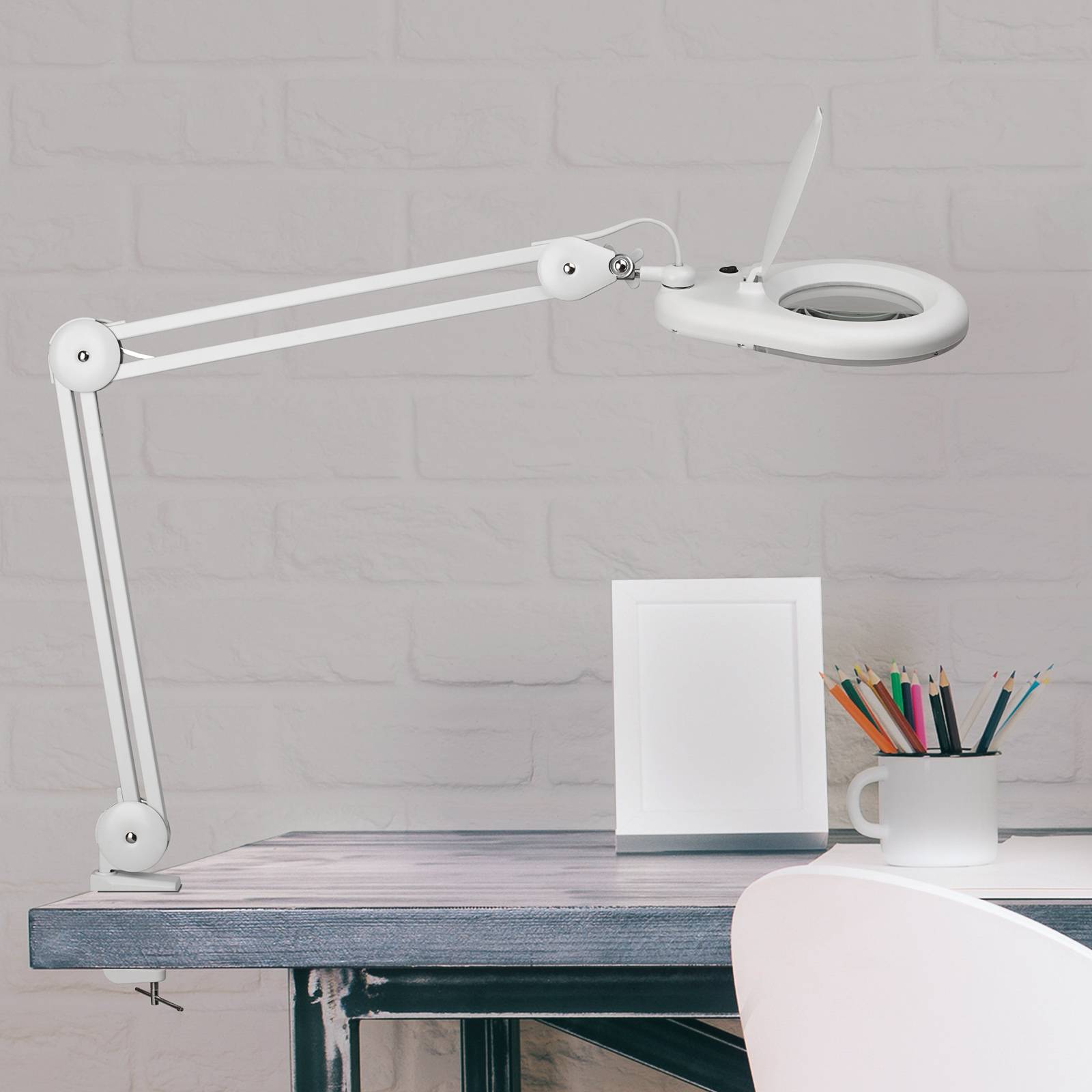 MAUL Stolní lupy s osvětlením