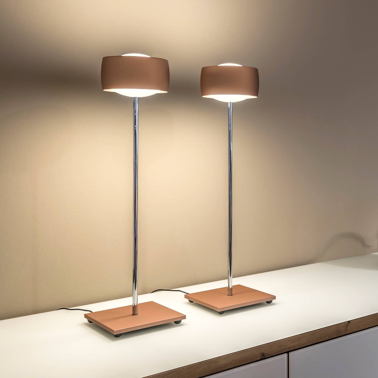 OLIGO G45-931-10-15 Stolní lampy