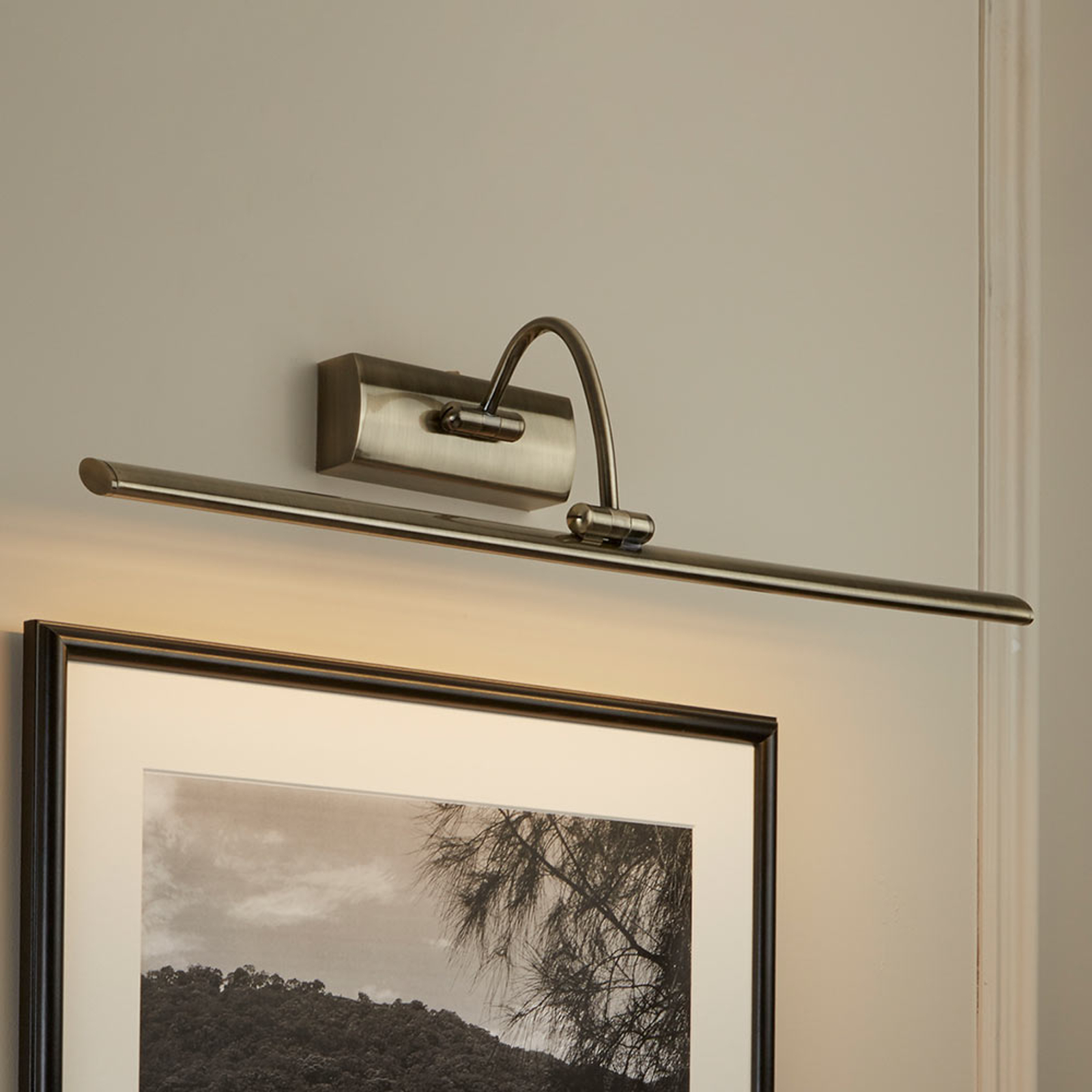 Searchlight 2982-81AB Osvětlení obrazů