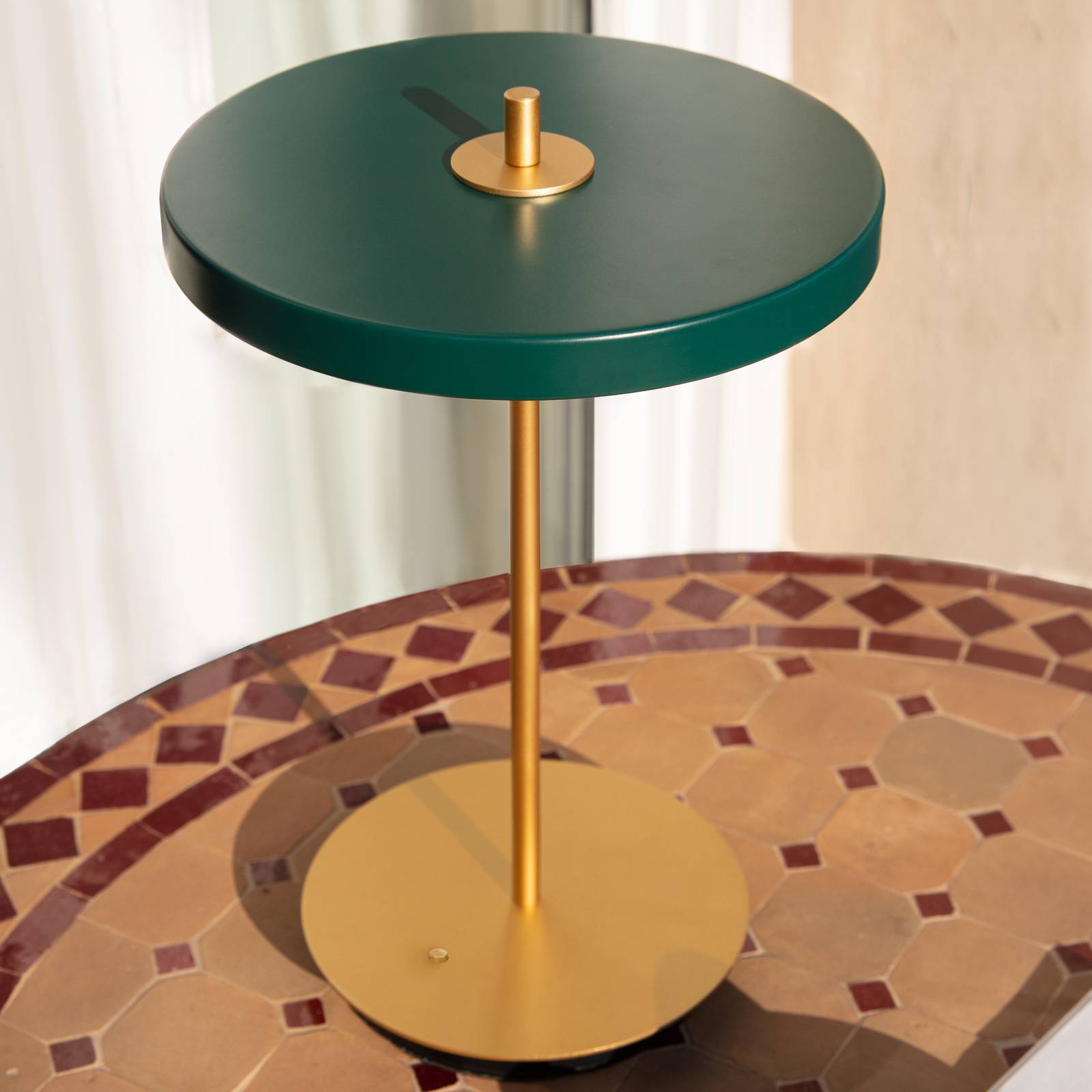 UMAGE Stolní lampy na noční stolek