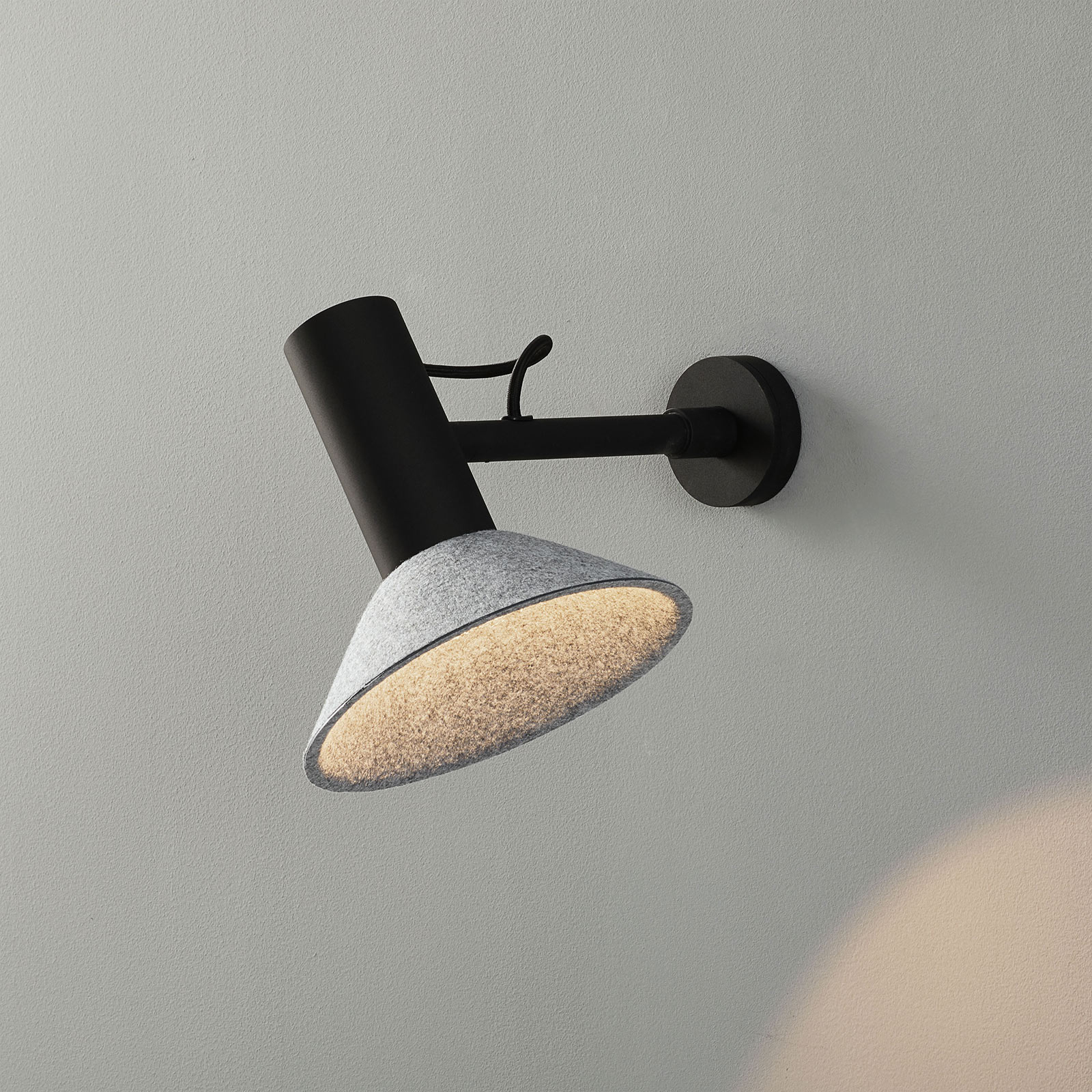 WEVER & DUCRÉ 338220BF1 Nástěnná svítidla