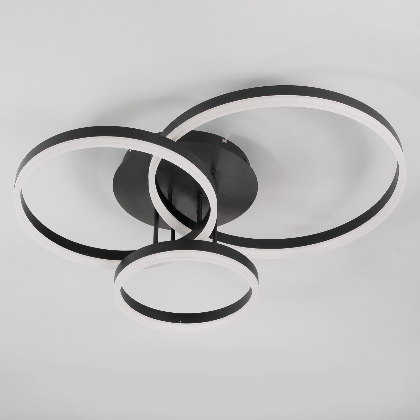 Wofi 9822.03.10.9000 Stropní svítidla